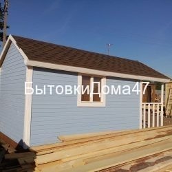 небольшой дачный мини домик
