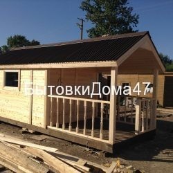 домик с верандой